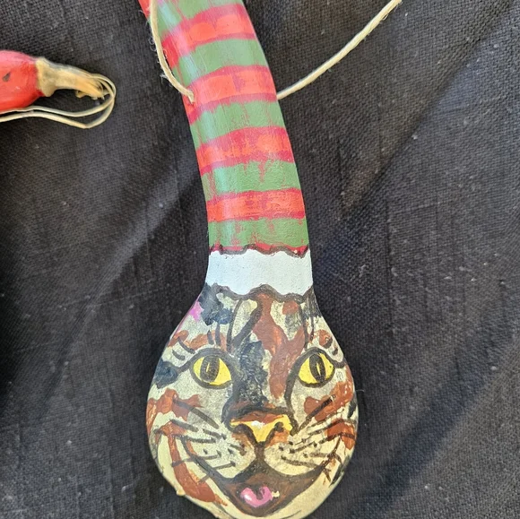 Vintage Hand Painted Gourd Christmas Ornaments - Picture 6 of 8